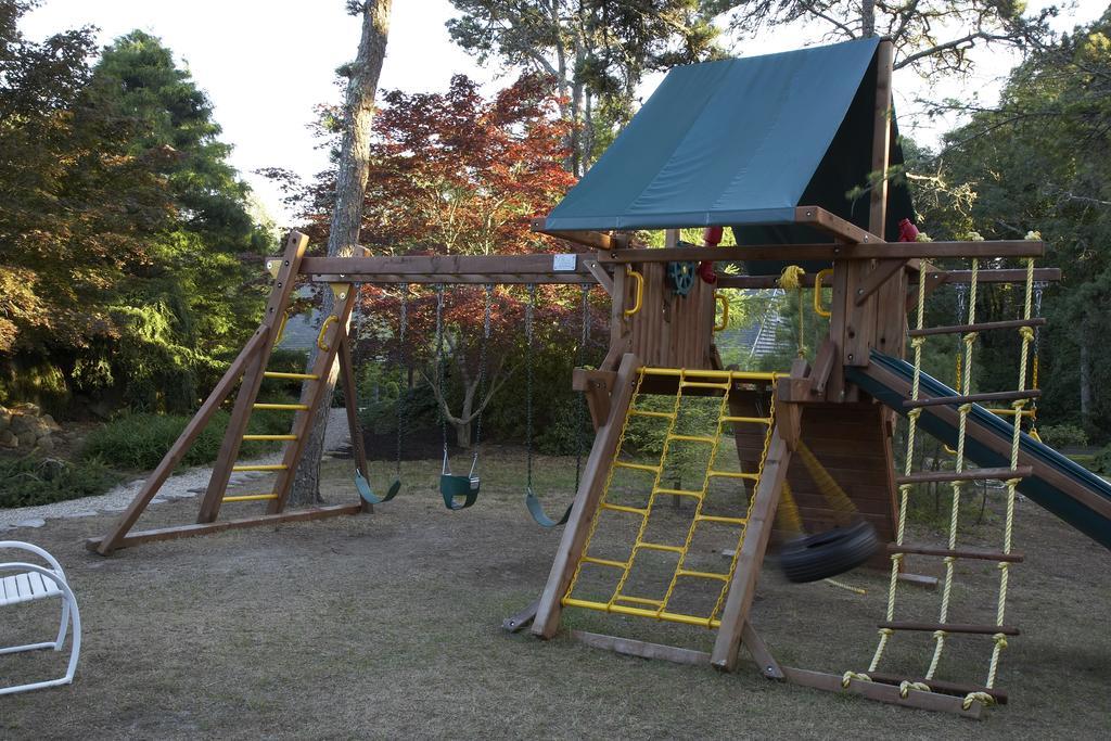 Pleasant Bay Village 4*