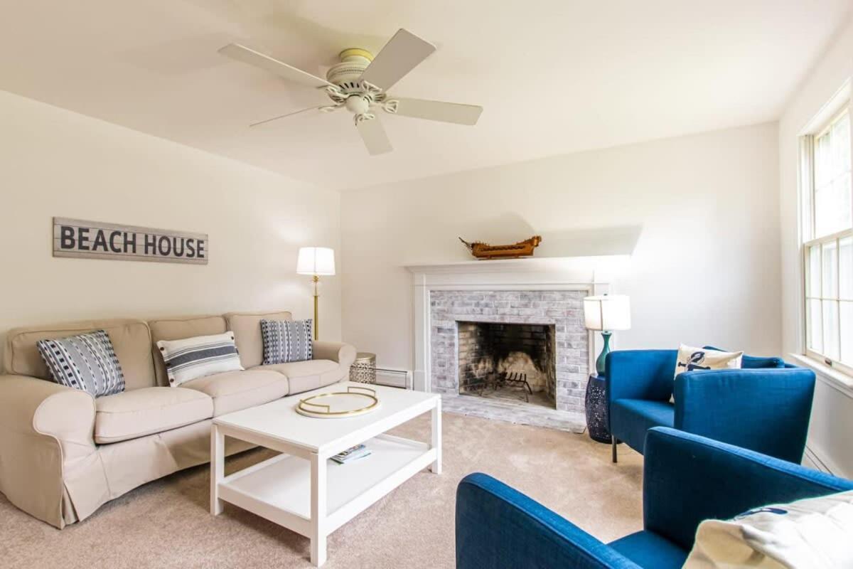 Exclusive Neighborhood 1 2 Mi From Jackknife Beach Chatham