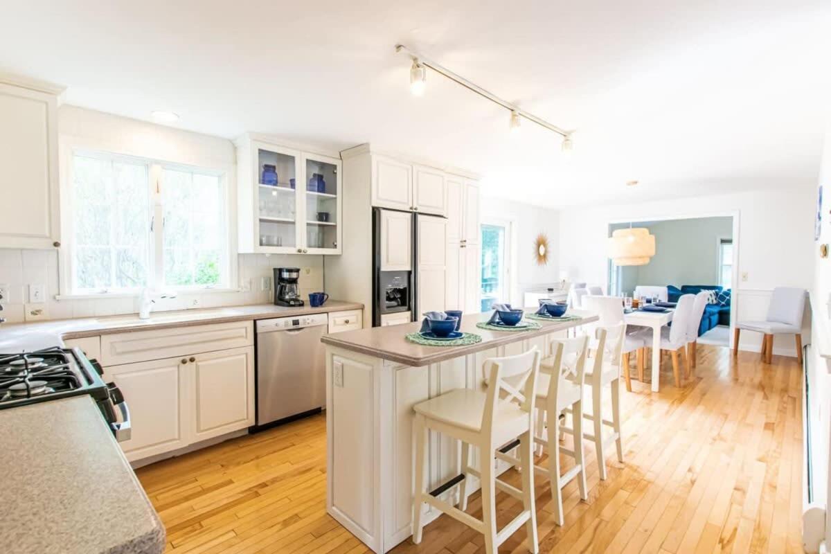 Exclusive Neighborhood 1 2 Mi From Jackknife Beach Chatham