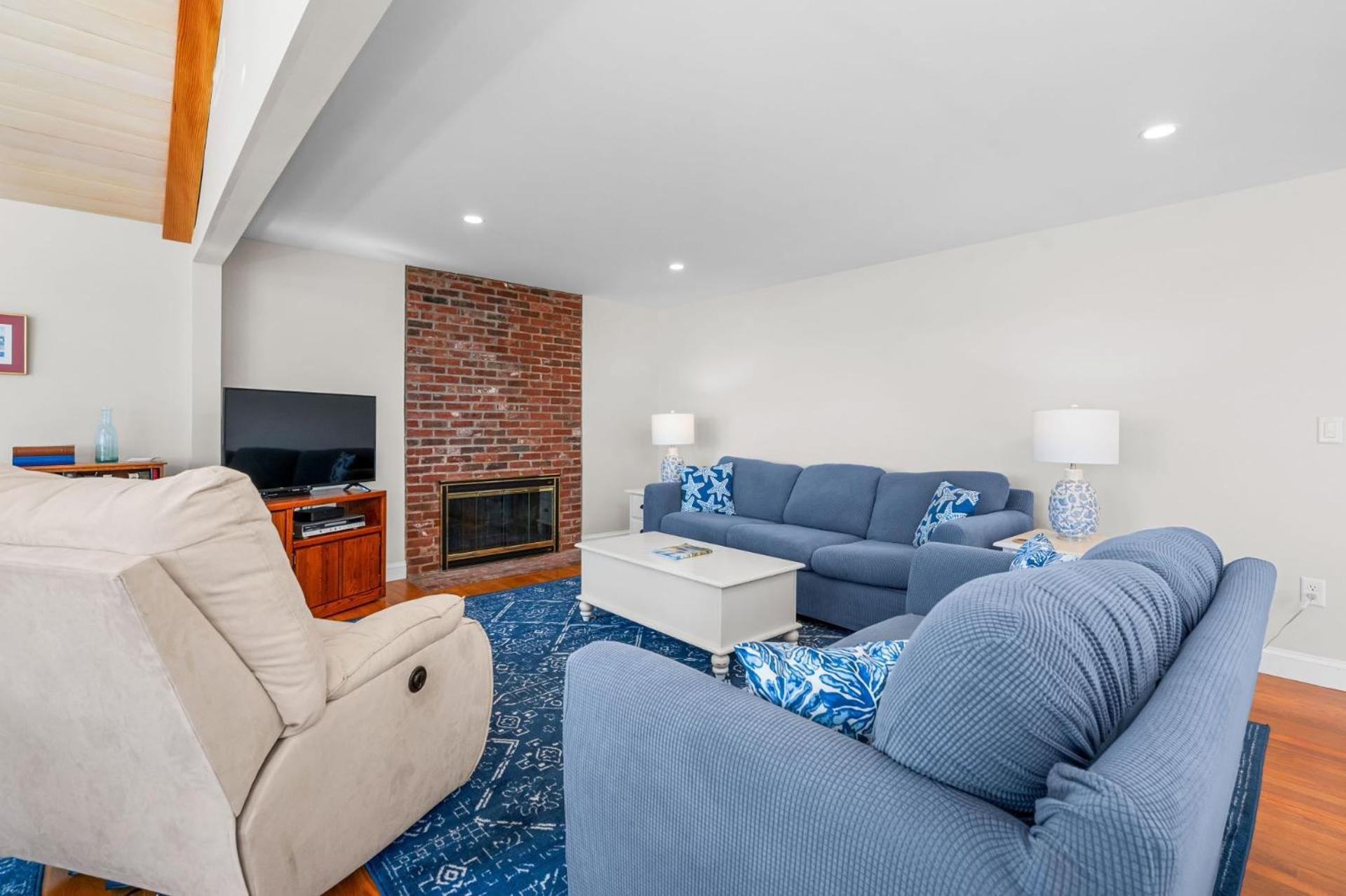 84 Cranberry Lane Cape Cod ~ Ridgevale Retreat