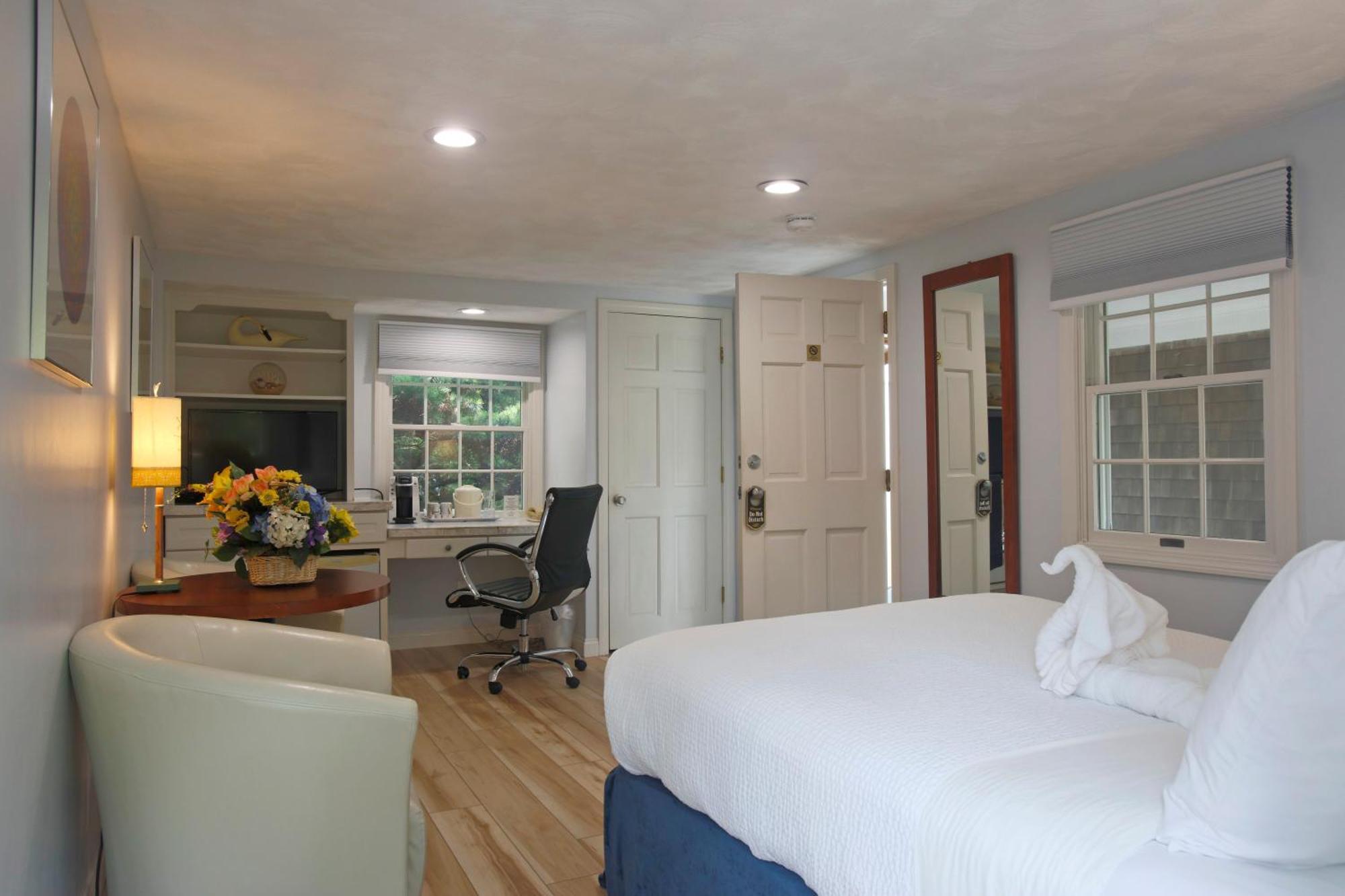 Pleasant Bay Village 4*