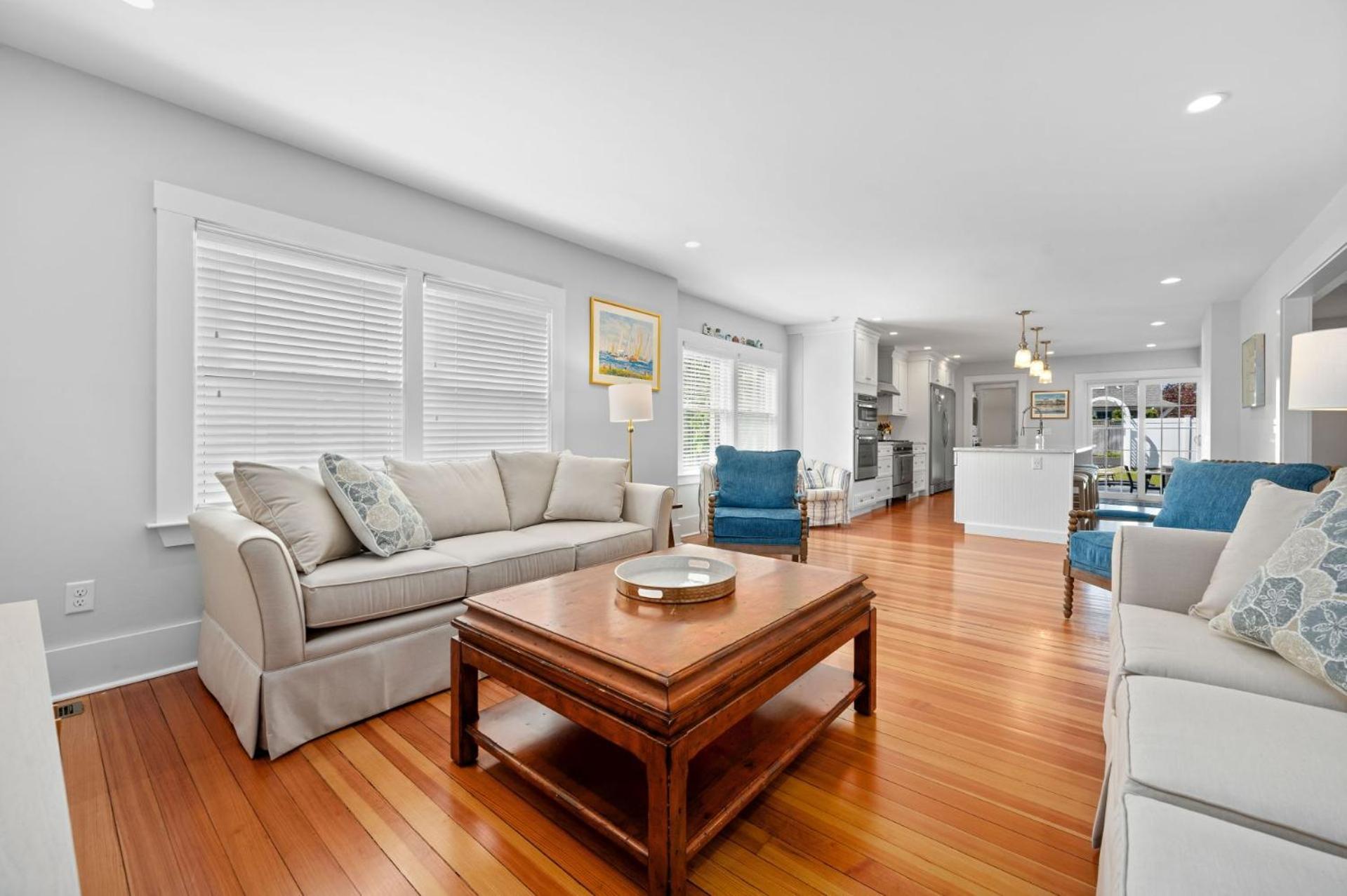 Holiday home 388 Main Street Cape Cod - - The Priscilla House *