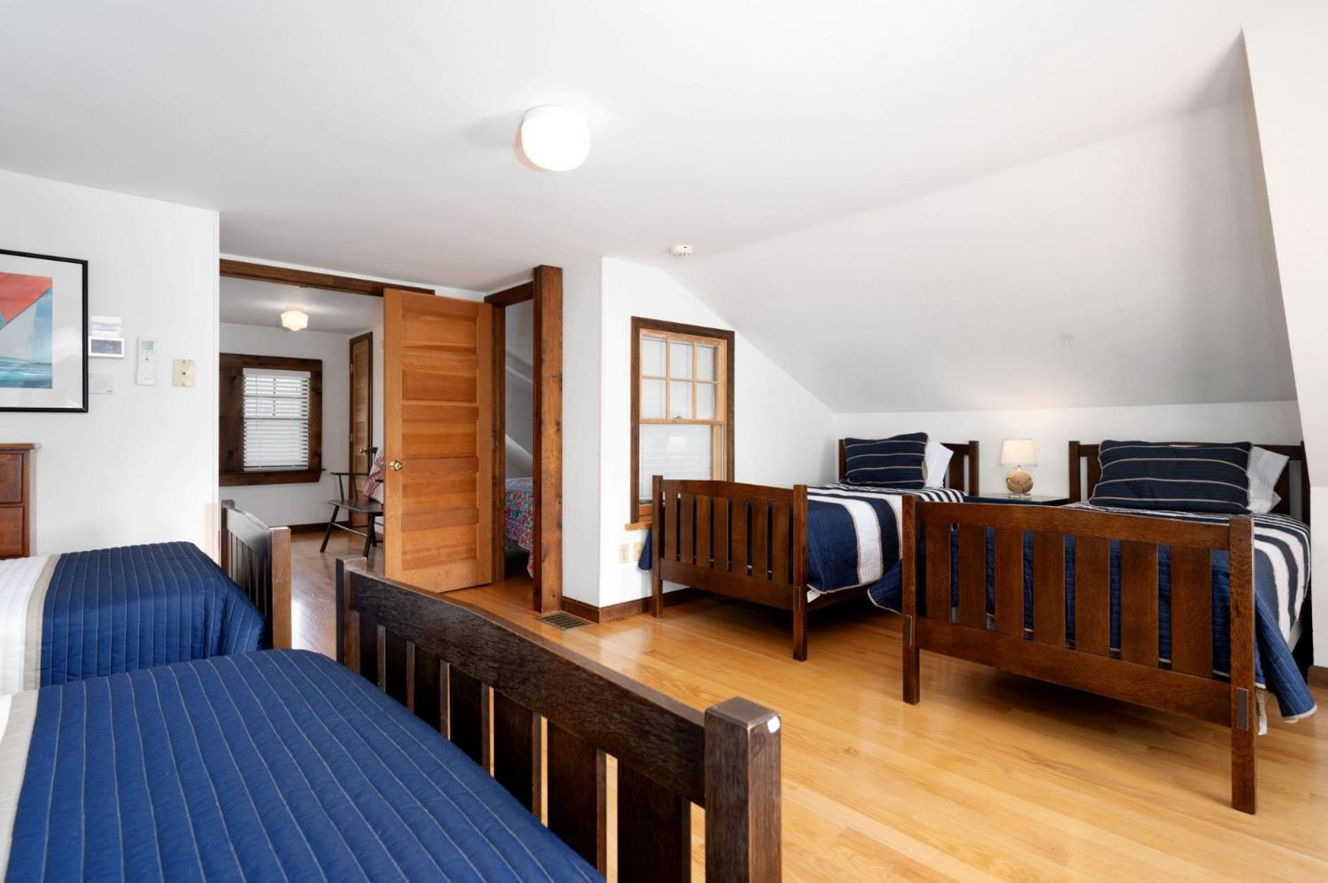 Holiday home 388 Main Street Cape Cod - - The Priscilla House *