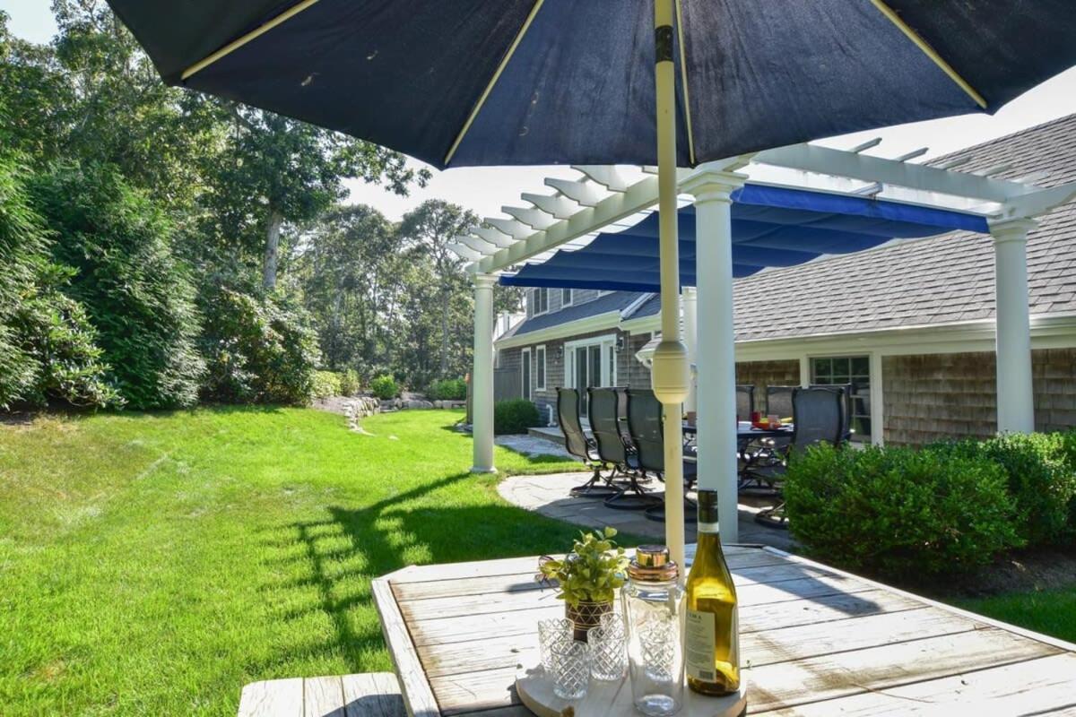 Roof Deck, Walk To Forest Beach, Fire Pit! *