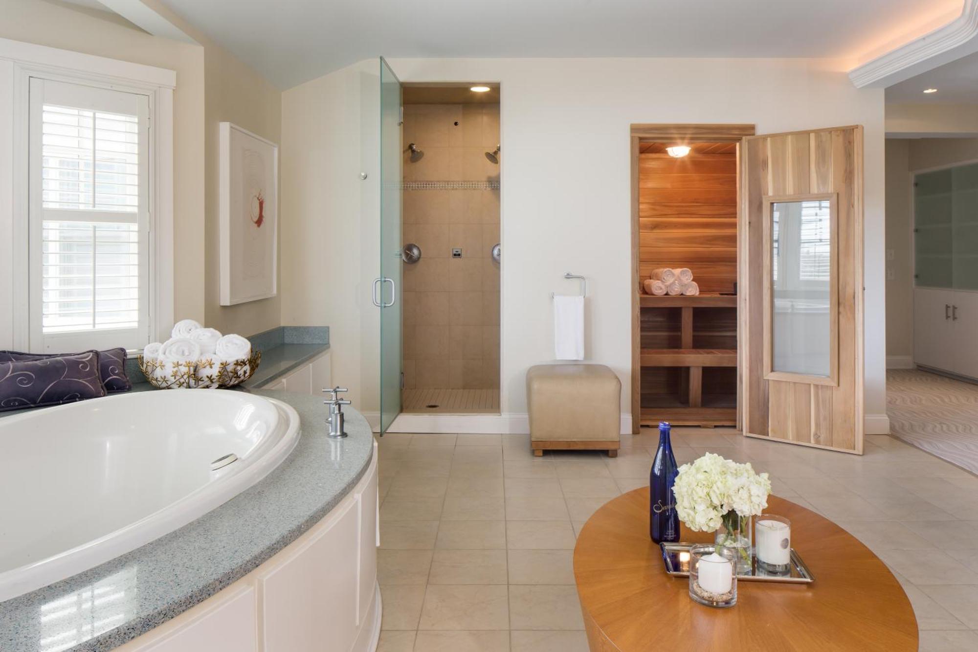 Bars Resort