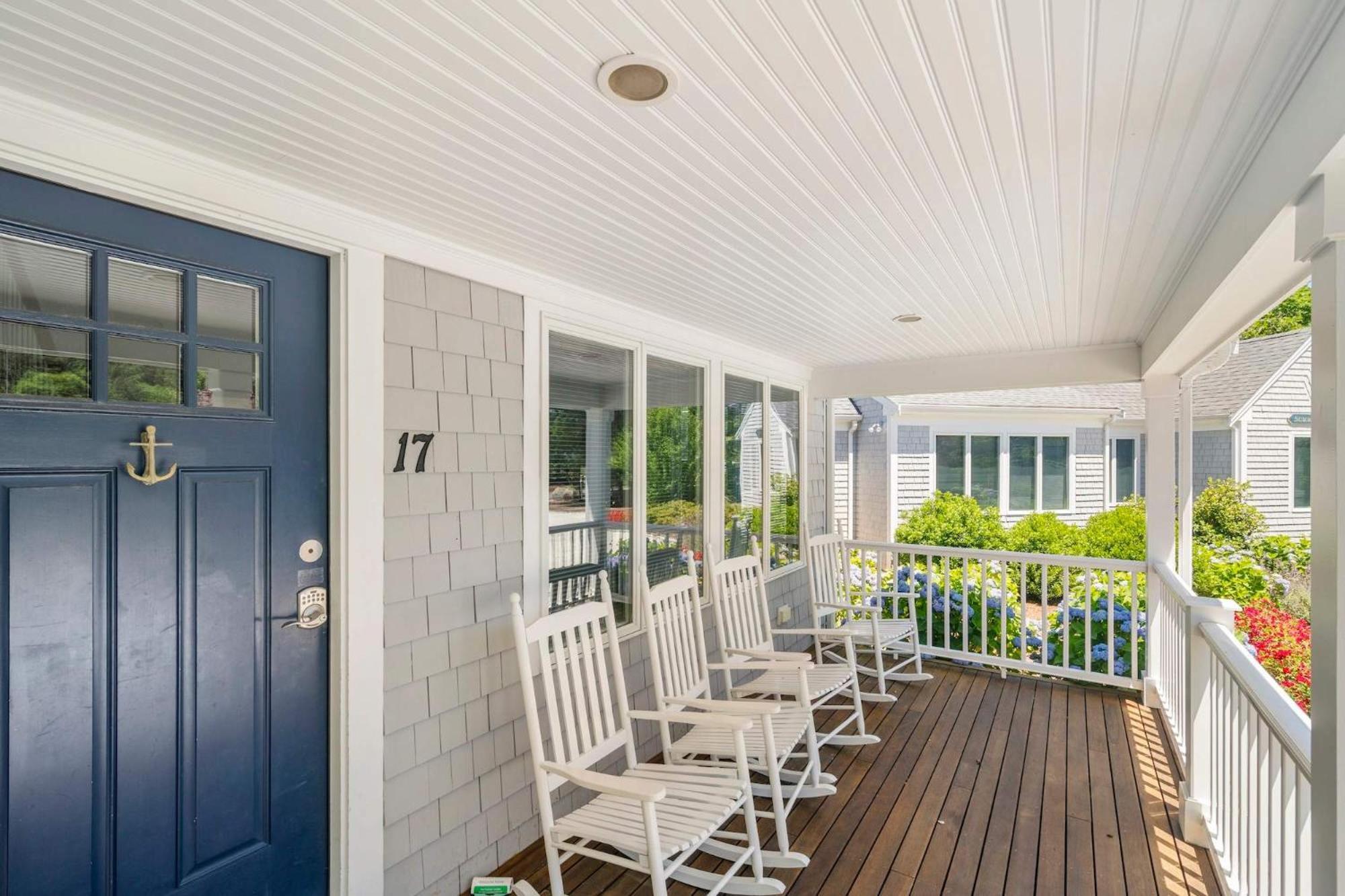 Holiday home Beautifully Renovated W Access To *
