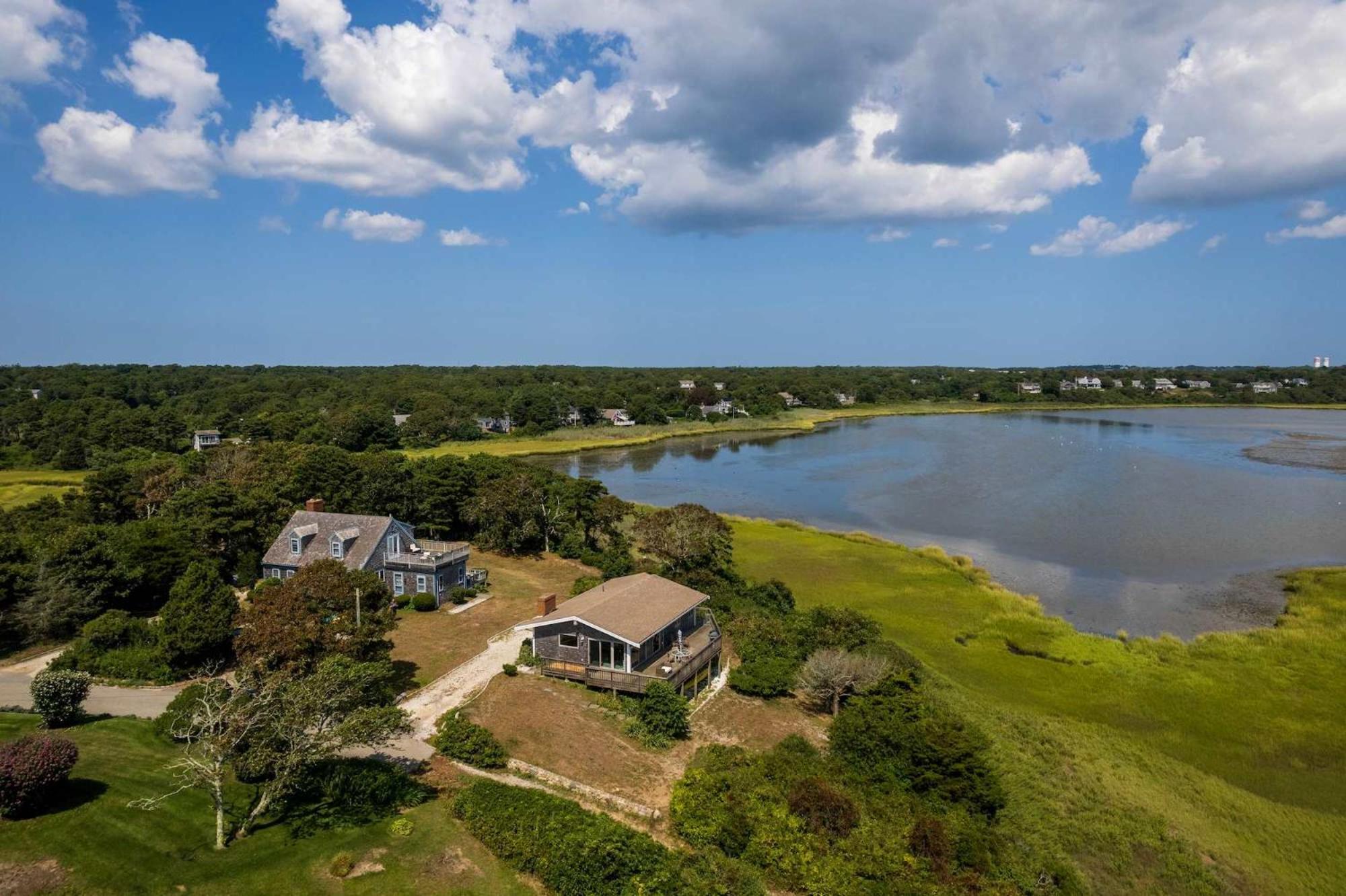16612 - Stunning With Wraparound Deck Views Of Bucks Creek And Nantucket Sound Holiday home *