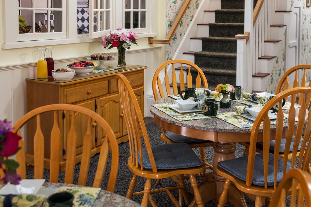 Old Harbor Bed & Breakfast Chatham