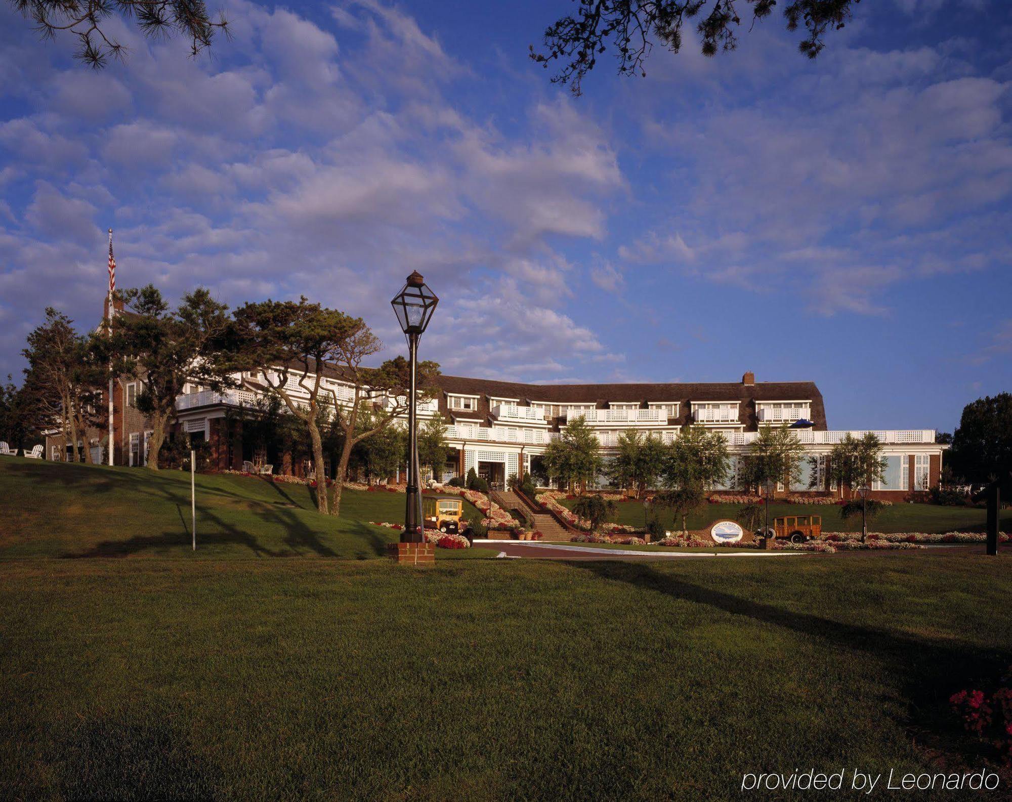 Resort Bars Chatham