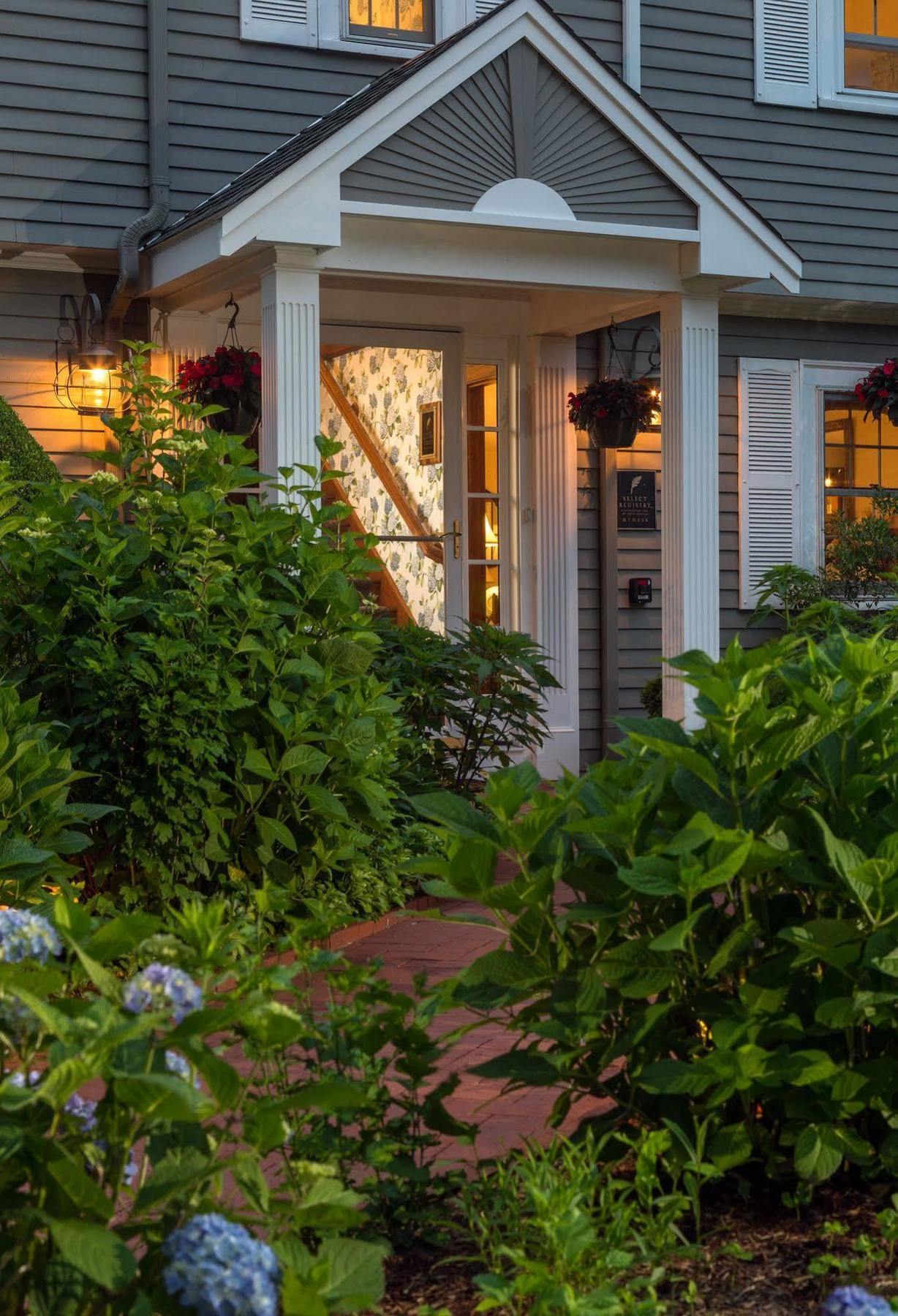 Old Harbor Bed & Breakfast Chatham