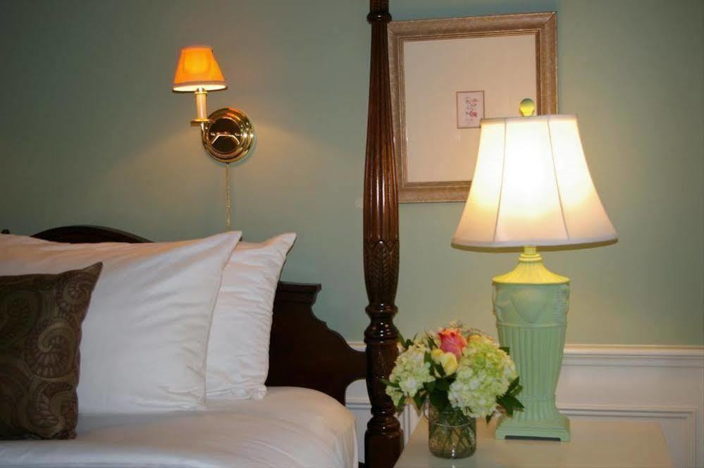 The Carriage House Bed & Breakfast Chatham
