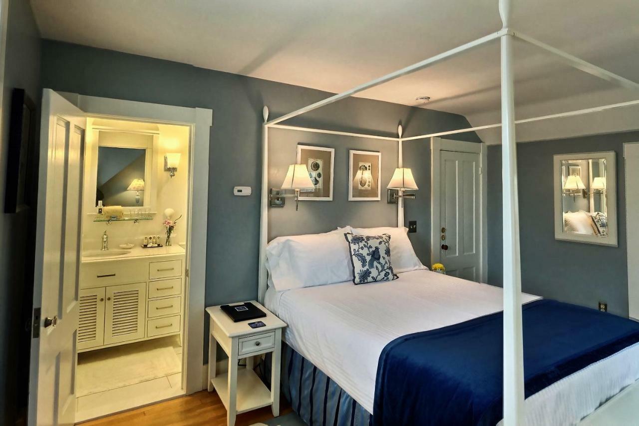 The Carriage House Bed & Breakfast Chatham