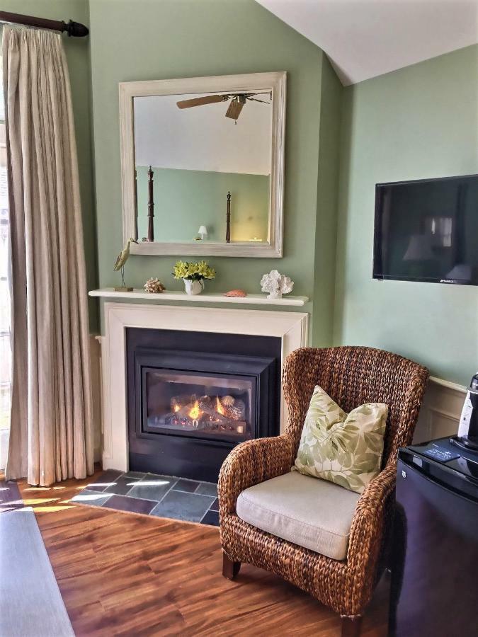 The Carriage House 4* Chatham